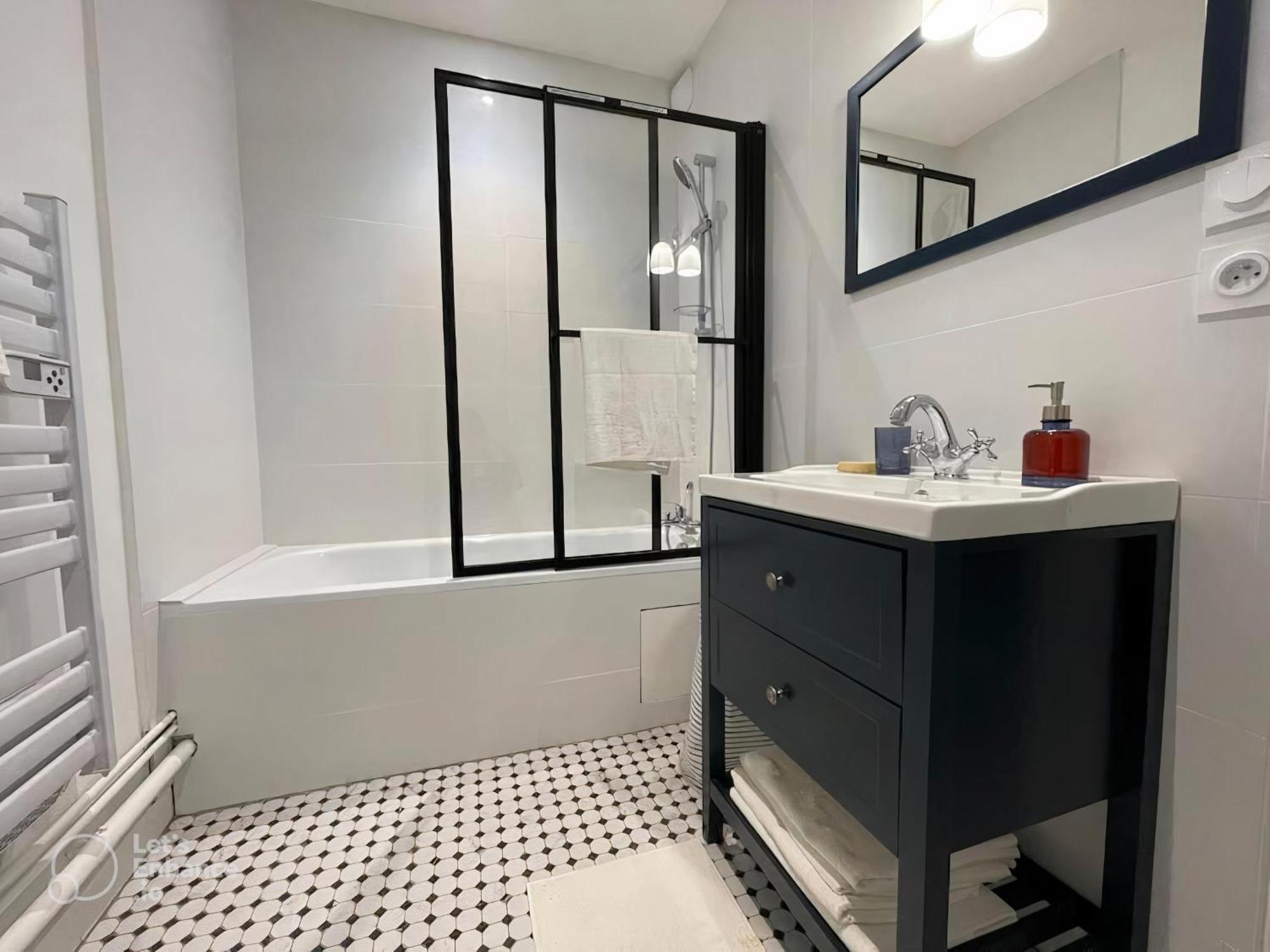 Le Bleuet Au Coeur De Valence Apartment