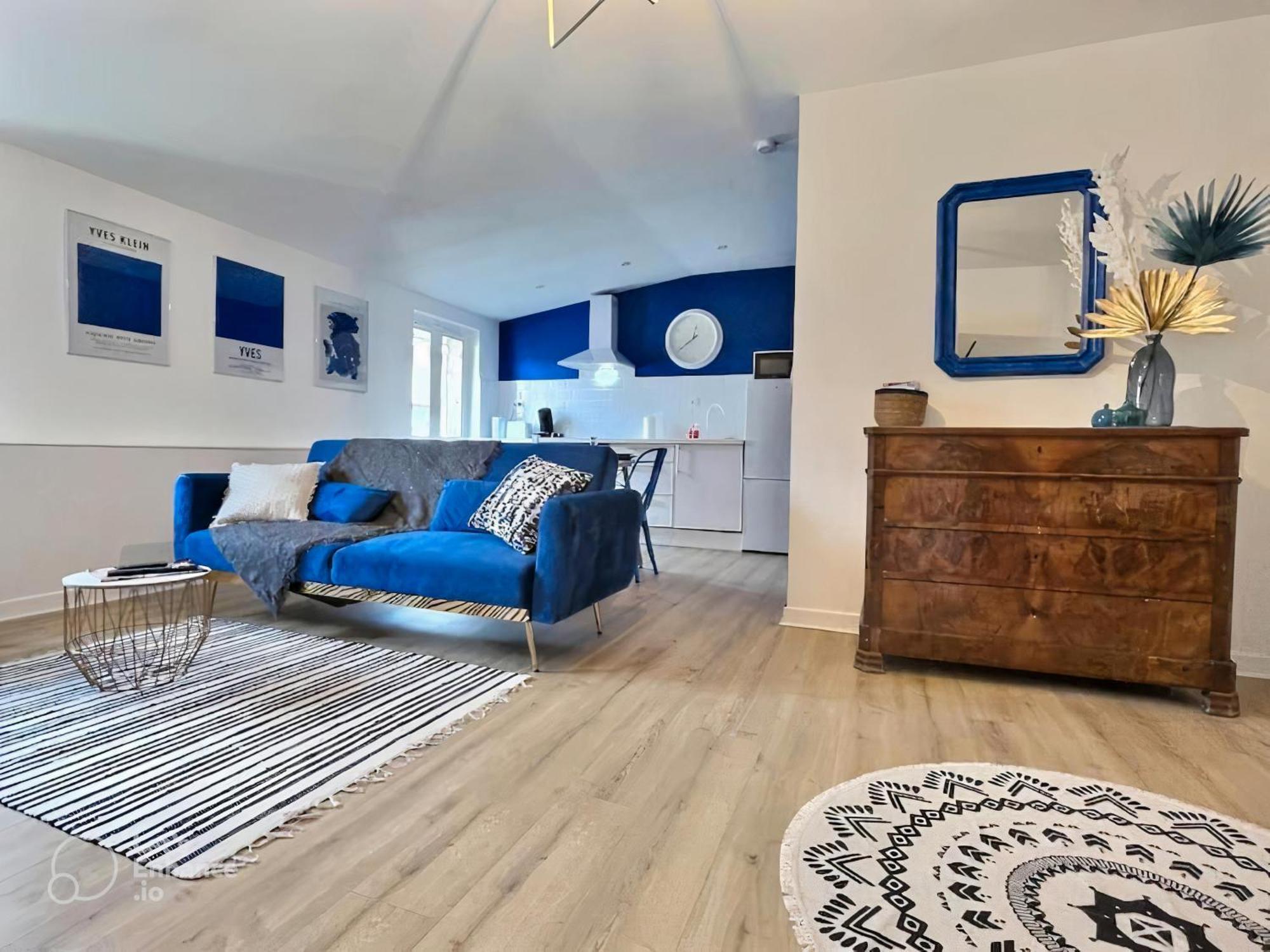 Le Bleuet Au Coeur De Valence Apartment